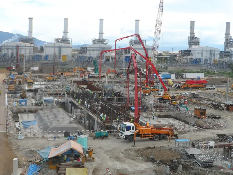 Obra de assentamento de 2,5 km de tubos de PRFV de grande diâmetro