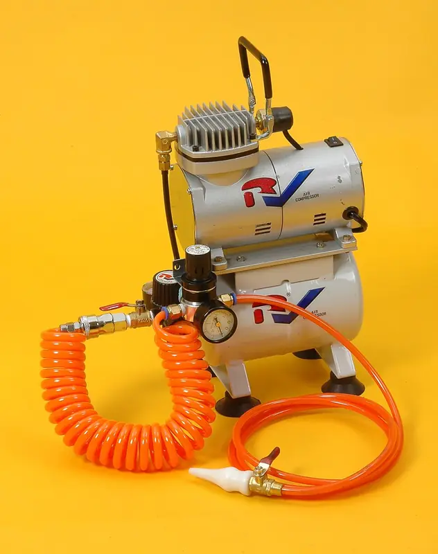 Compressor de ar portátil com mangueira espiral