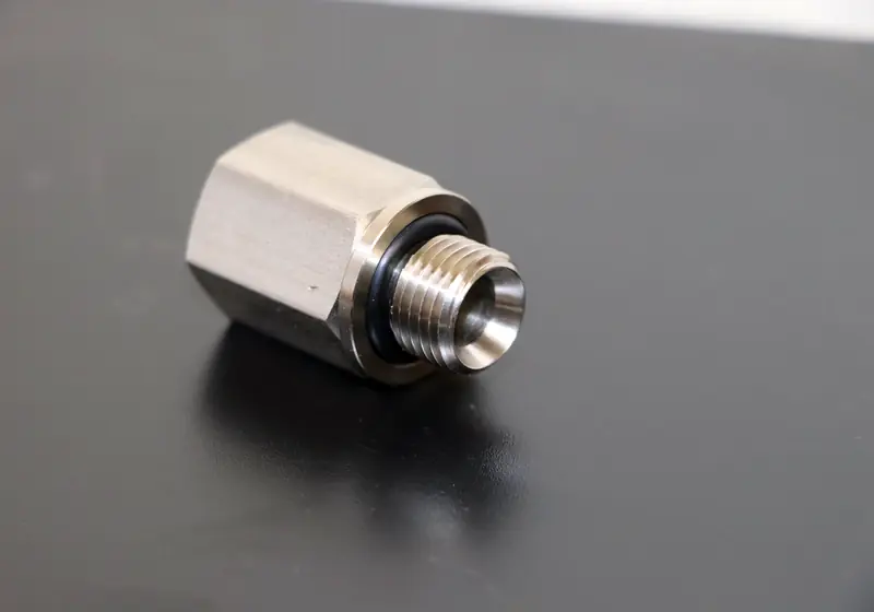 Adaptador sextavado de aço inoxidável com rosca macho